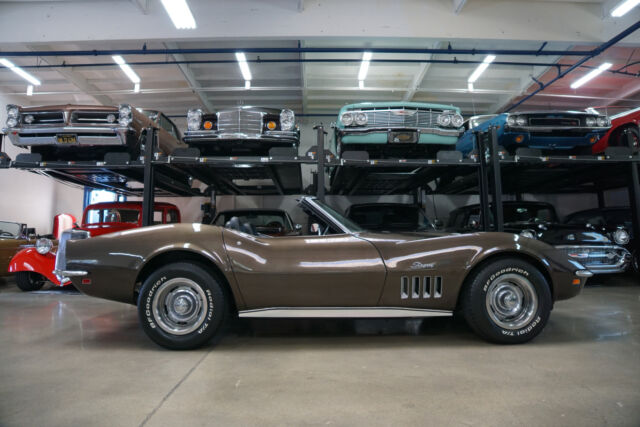 Chevrolet Corvette 427/390HP V8 Convertible 1969 image number 27