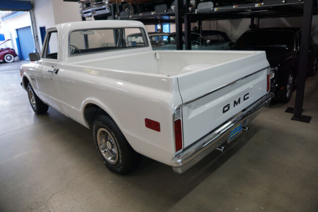 GMC C10 1500 Short Bed Pick Up 1968 image number 9