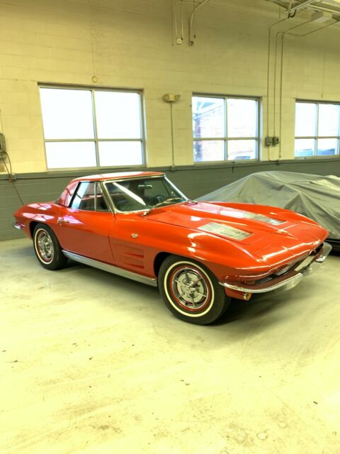 Chevrolet Corvette 1963 image number 2