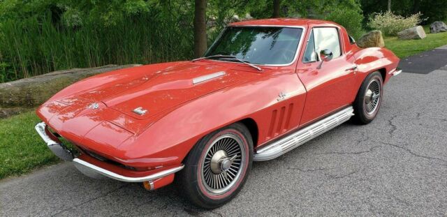 Chevrolet Corvette 1966 image number 27