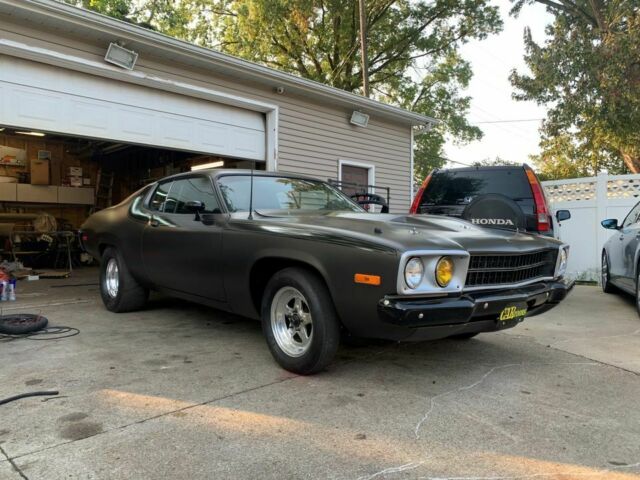 Plymouth Road Runner 1974 image number 19