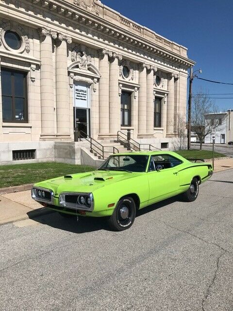 Dodge Coronet 1970 image number 1