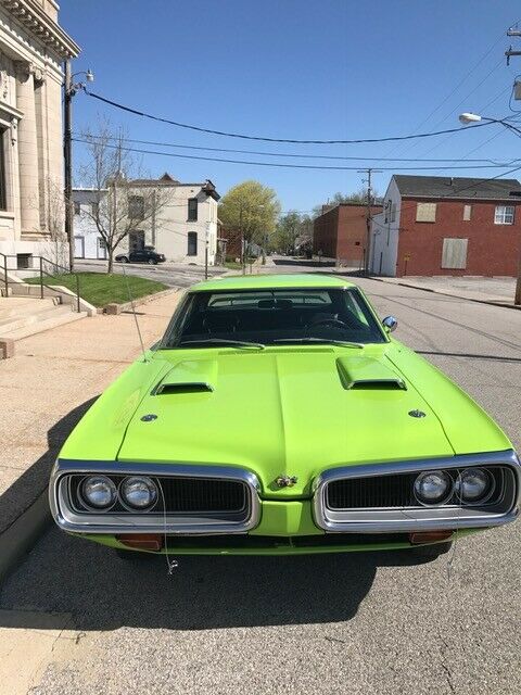 Dodge Coronet 1970 image number 2