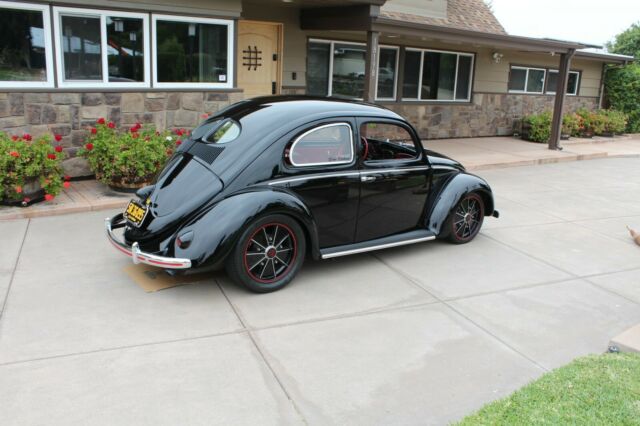 Volkswagen Beetle - Classic 1951 image number 2