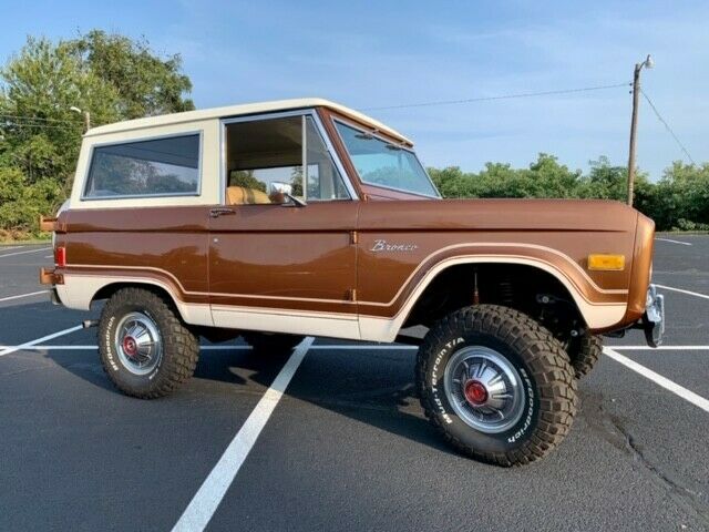 Ford Bronco 1977 image number 25