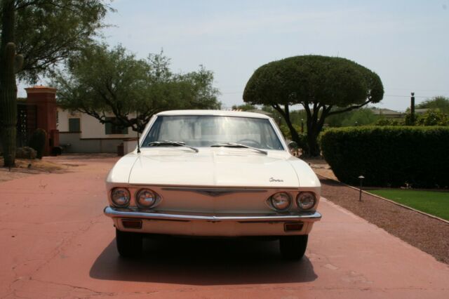 Chevrolet Corvair 1965 image number 1