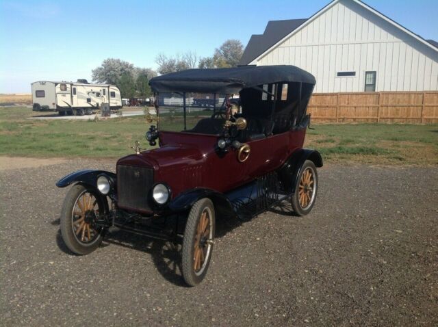 Ford Model T 1919 image number 14