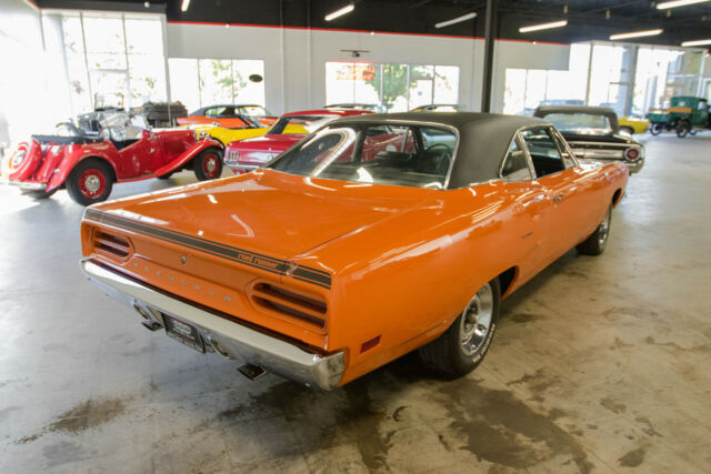 Plymouth Road Runner 1970 image number 5