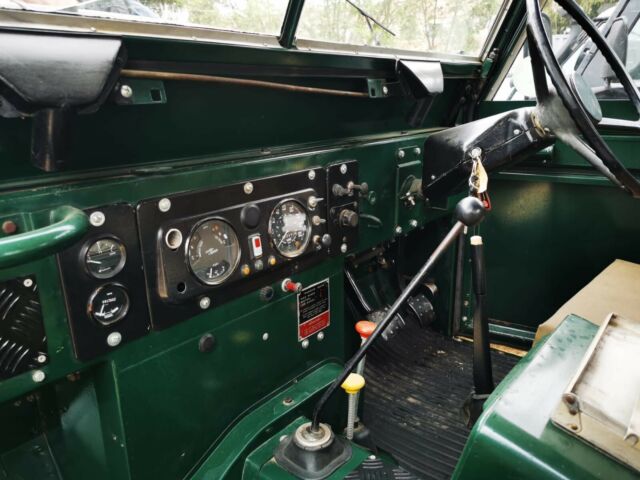 Land Rover Defender 1979 image number 22