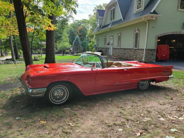 Ford Thunderbird 1960 image number 21