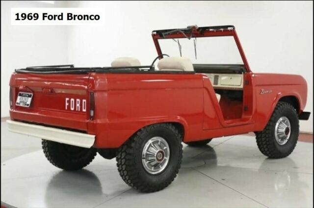 Ford Bronco 1969 image number 1