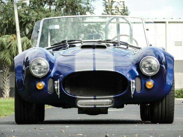 AC Cobra 1967 image number 14