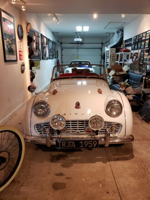 Triumph TR3A 1959 image number 20