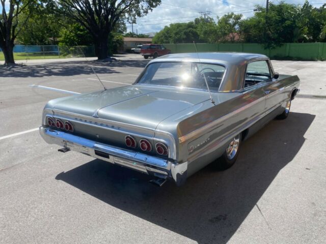 Chevrolet Impala 1964 image number 22