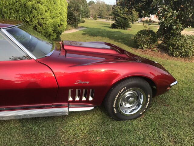 Chevrolet Corvette 1969 image number 17