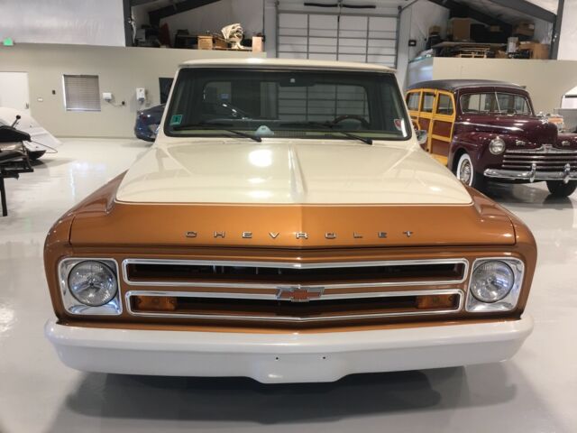 Chevrolet C10 1968 image number 11