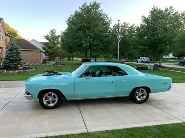 Chevrolet Chevelle 1966 image number 1