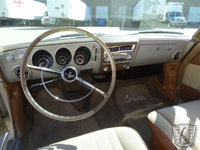 Chevrolet Corvair 1965 image number 38