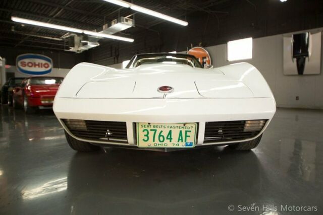 Chevrolet Corvette 1974 image number 12