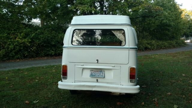 Volkswagen Bus/Vanagon 1974 image number 19