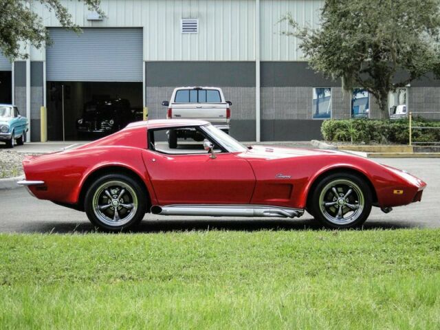 Chevrolet Corvette 1973 image number 37