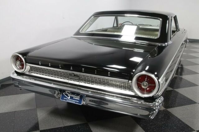 Ford Galaxie 1963 image number 12