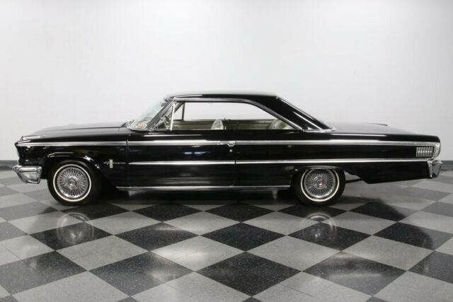 Ford Galaxie 1963 image number 27