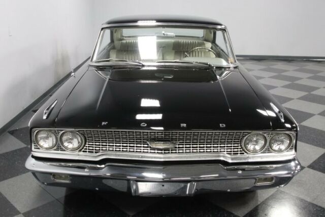 Ford Galaxie 1963 image number 45