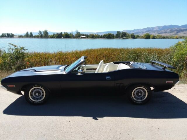 Dodge Challenger 1971 image number 0