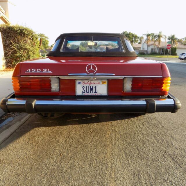 Mercedes-Benz SL-Class 1974 image number 18