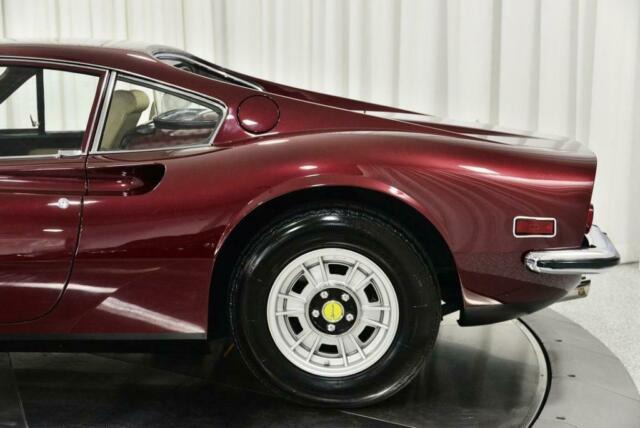 Ferrari Dino 246GT 1973 image number 32