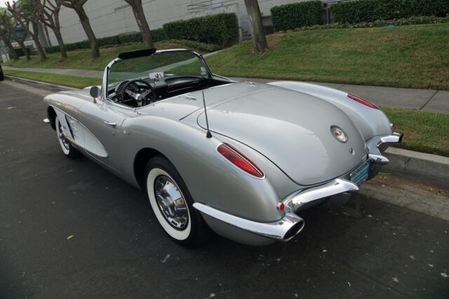 Chevrolet Corvette 283/270HP 2x4V V8 Convertible 1959 image number 38