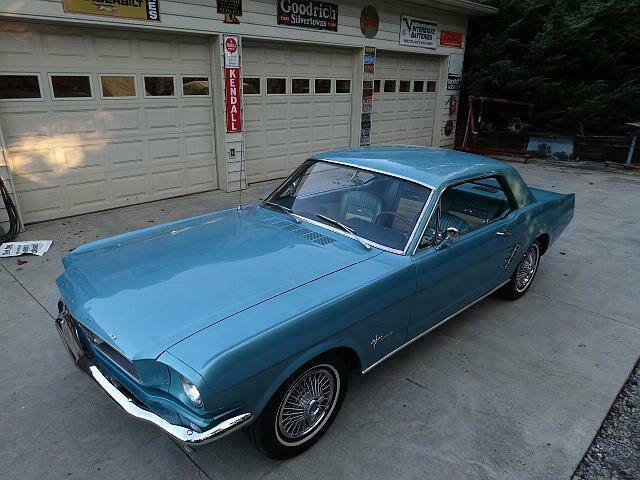 Ford Mustang 1966 image number 15