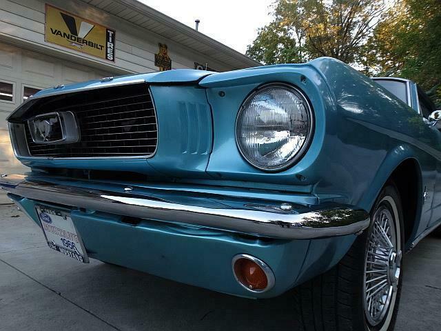 Ford Mustang 1966 image number 17