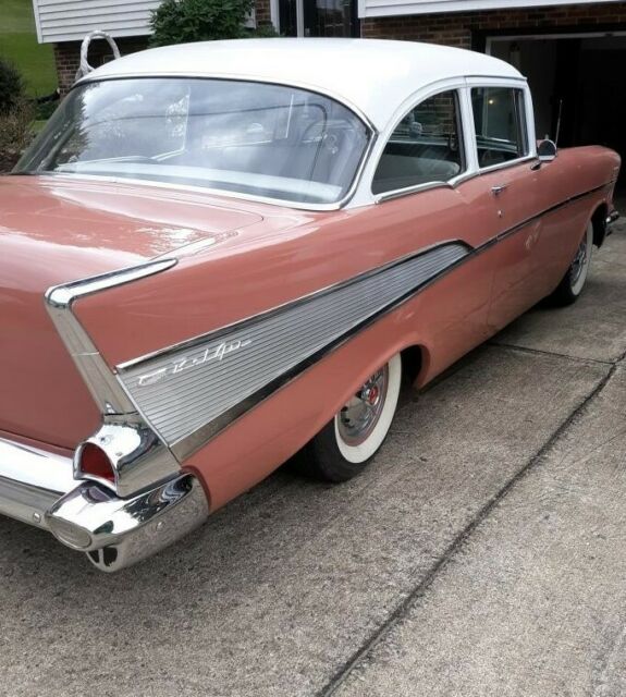 Chevrolet Bel Air/150/210 1957 image number 13