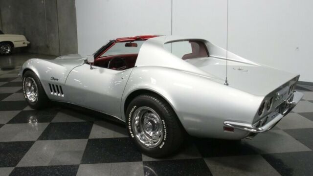 Chevrolet Corvette 1969 image number 32