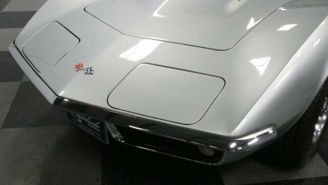 Chevrolet Corvette 1969 image number 46