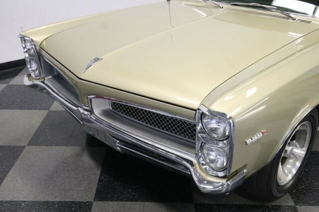 Pontiac Le Mans 1967 image number 19