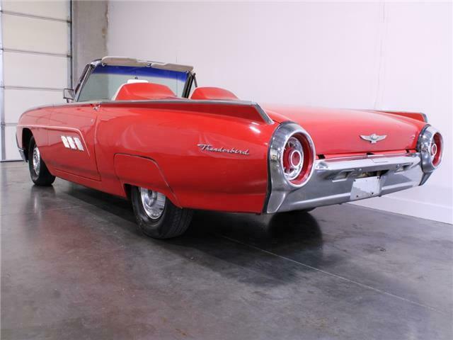 Ford Thunderbird 1963 image number 2