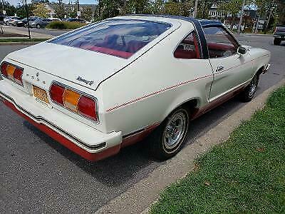 Ford Mustang 1978 image number 2