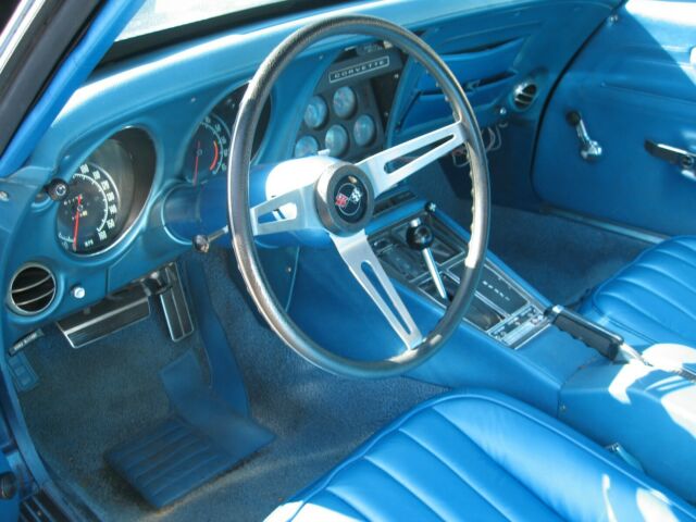 Chevrolet Corvette 1970 image number 4