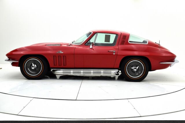 Chevrolet Corvette 1965 image number 14