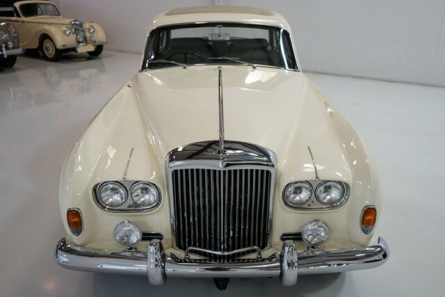 Bentley Continental 1973 image number 25