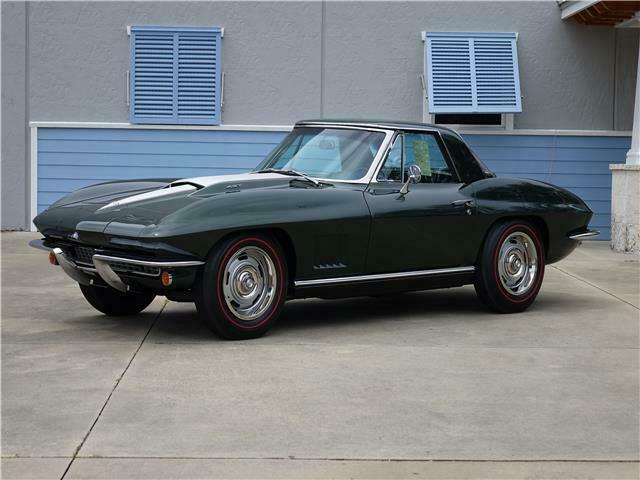 Chevrolet Corvette 1963 image number 39