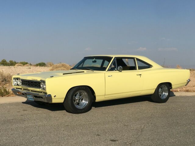 Plymouth Road Runner 1968 image number 0