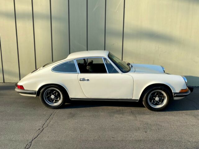 Porsche 911 1973 image number 27