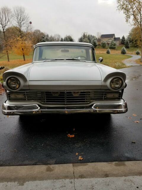 Ford Ranchero 1957 image number 0