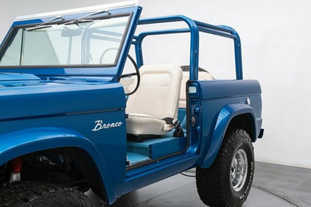 Ford Bronco 1974 image number 23