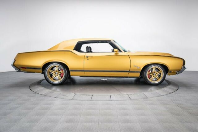 Oldsmobile Cutlass 1971 image number 11