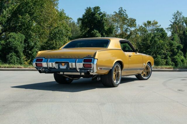 Oldsmobile Cutlass 1971 image number 27